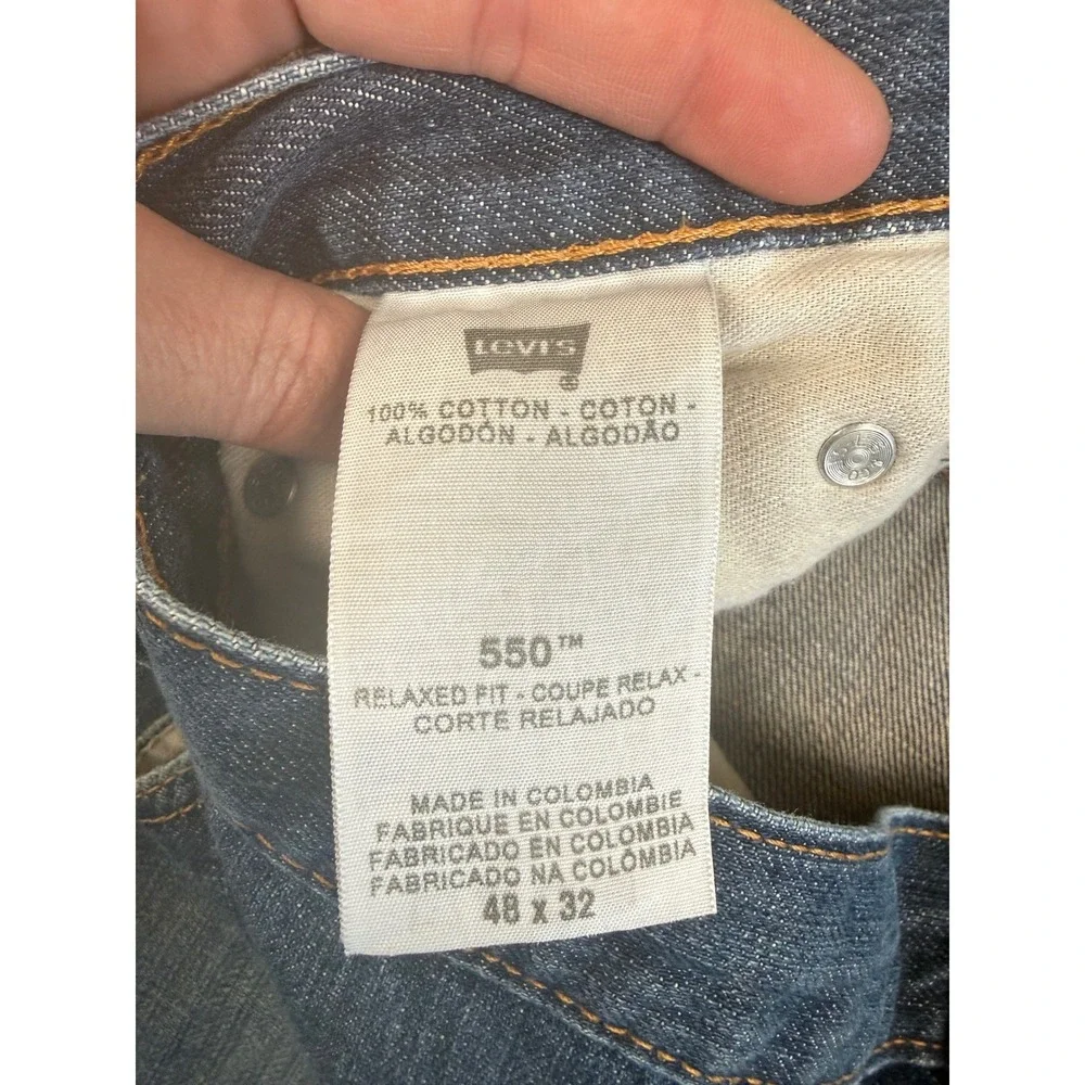 Levis 550 Relaxed Fit Jeans Mens 48x32 Medium Wash Blue Denim‎ 100% Cotton